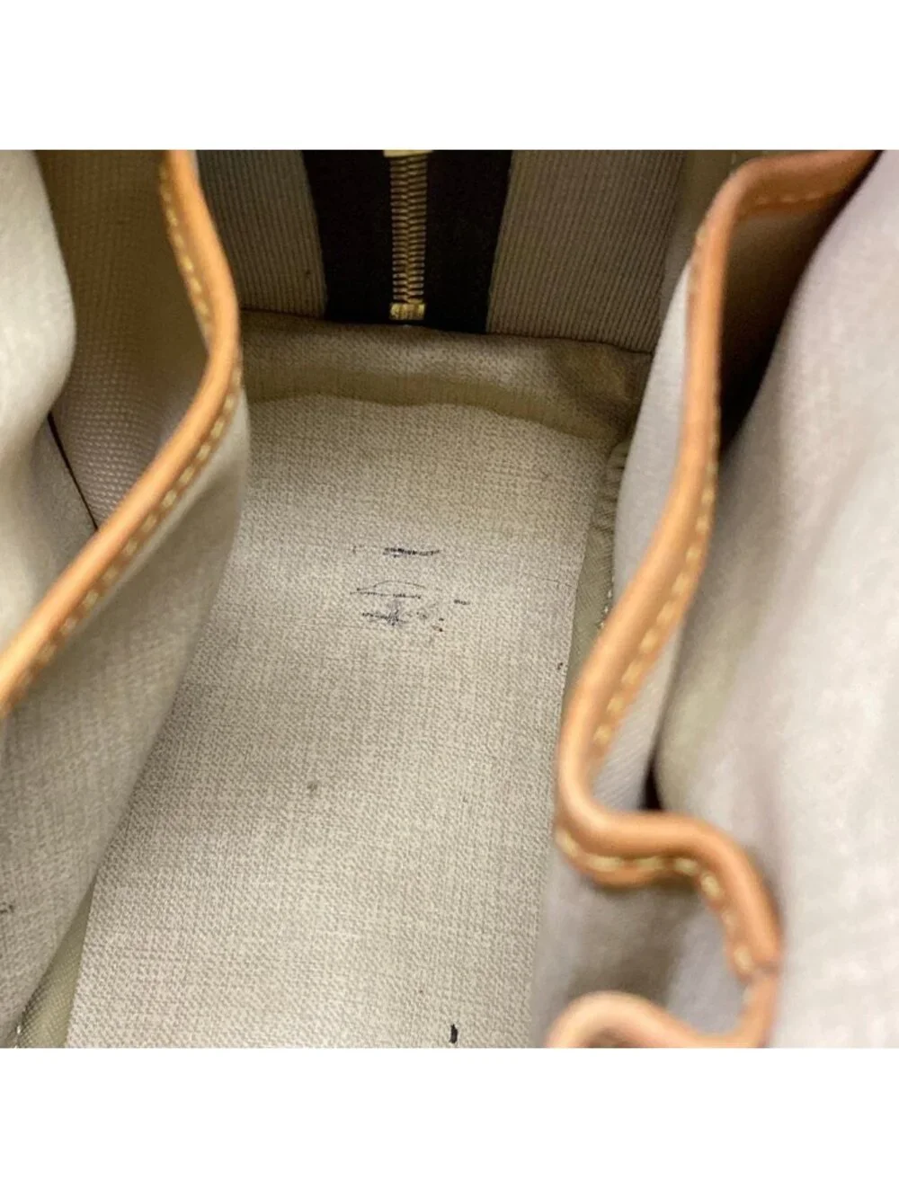 Louis Vuitton Handbag Monogram Trueville